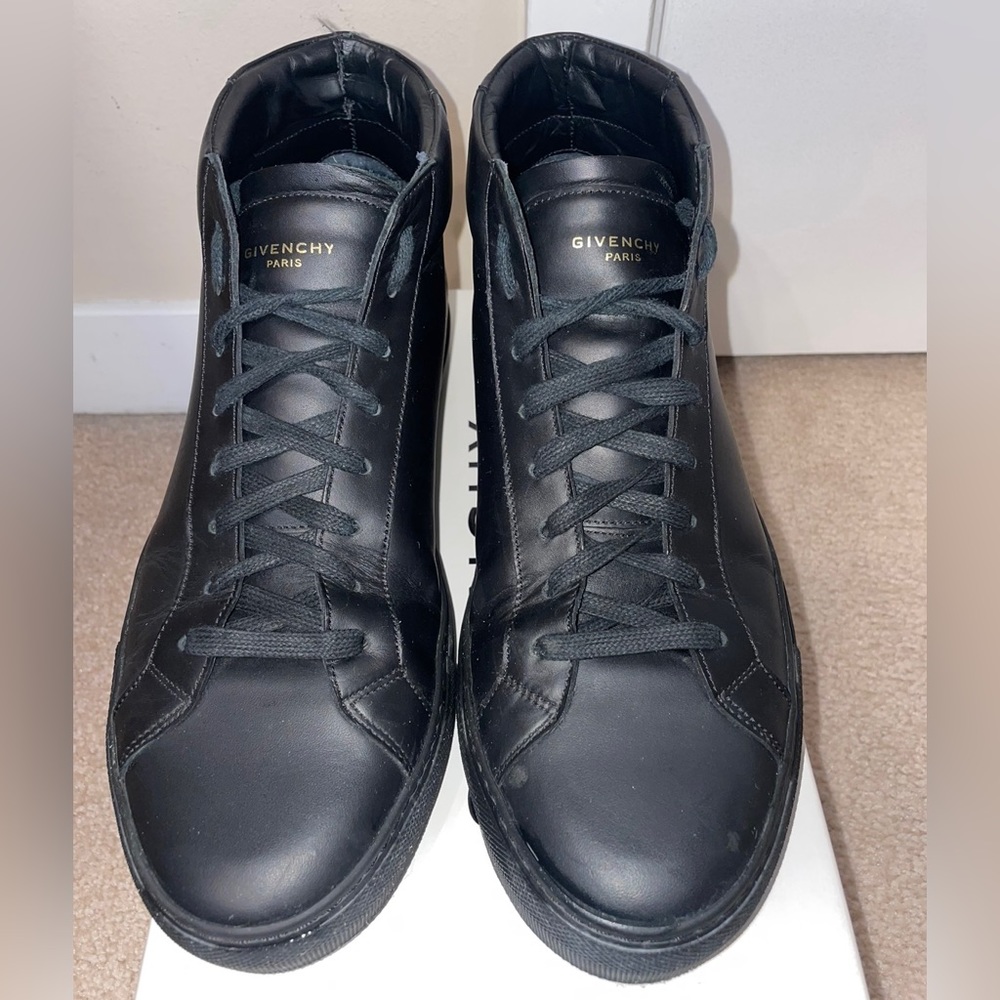 Givenchy Mid Sneakers Men’s